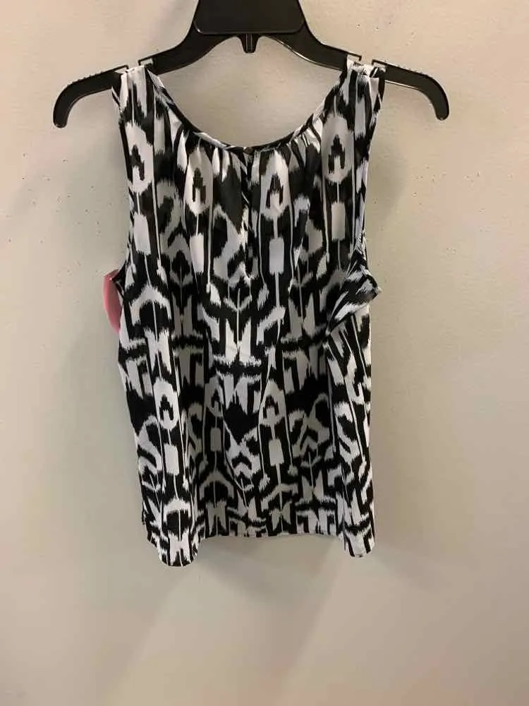 ANA Tops Size M BLK/WHT SLEEVELESS TOP