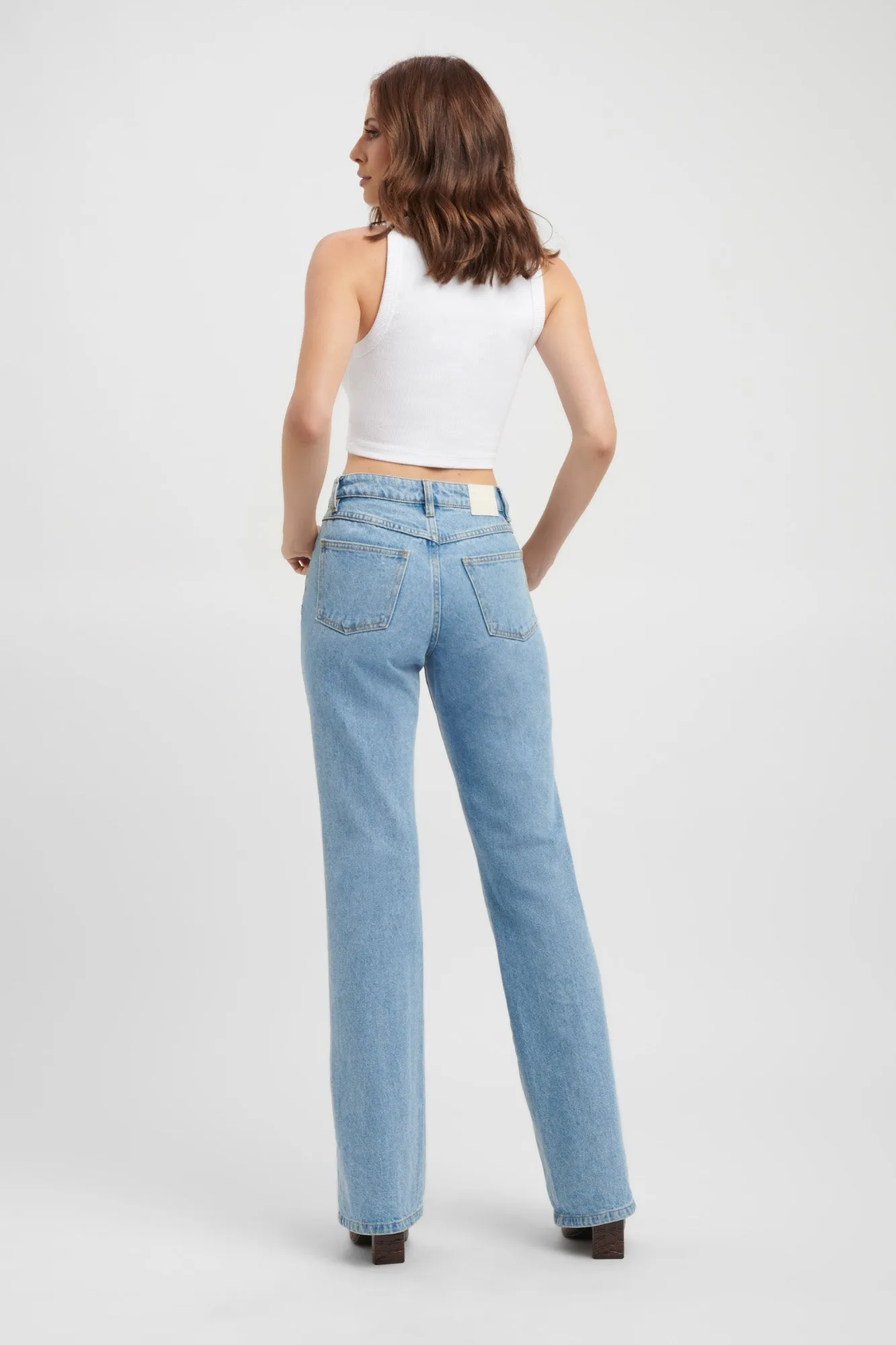 Carlen Low-Rise Jean