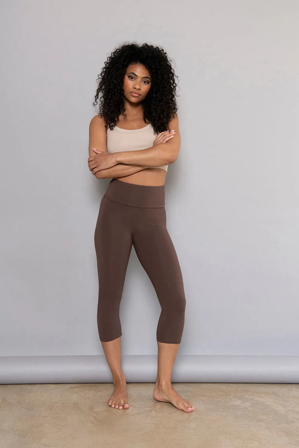 Curve Cropped Lightweight Leggings - Espresso Brown