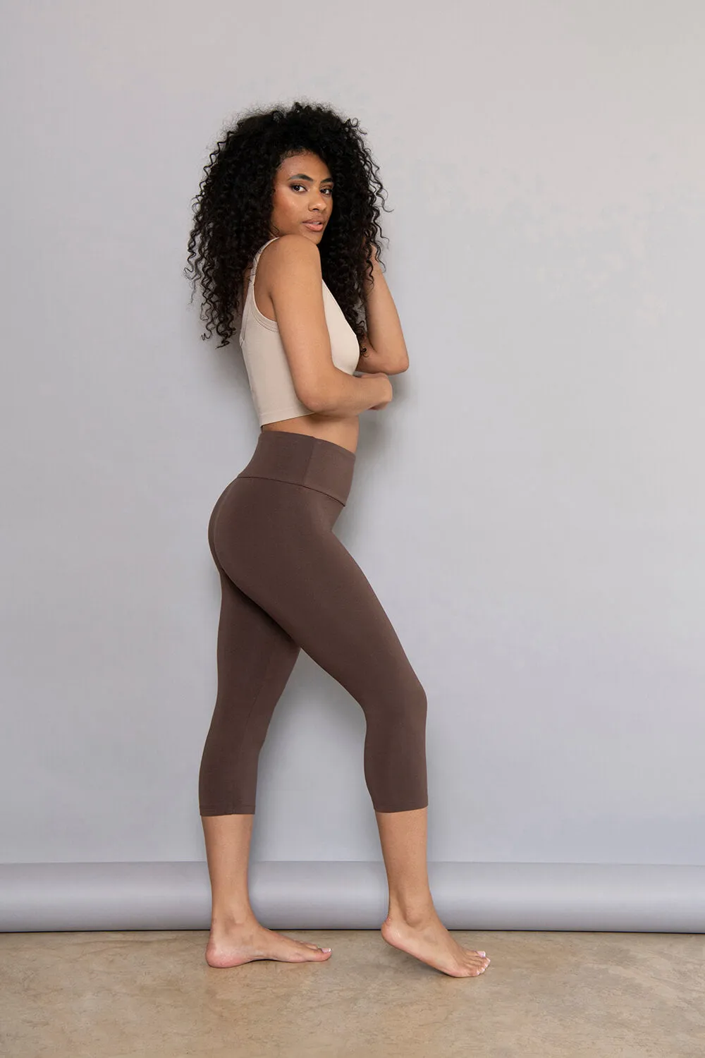 Curve Cropped Lightweight Leggings - Espresso Brown