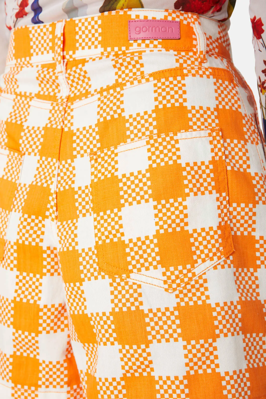 Gingham Glow Short