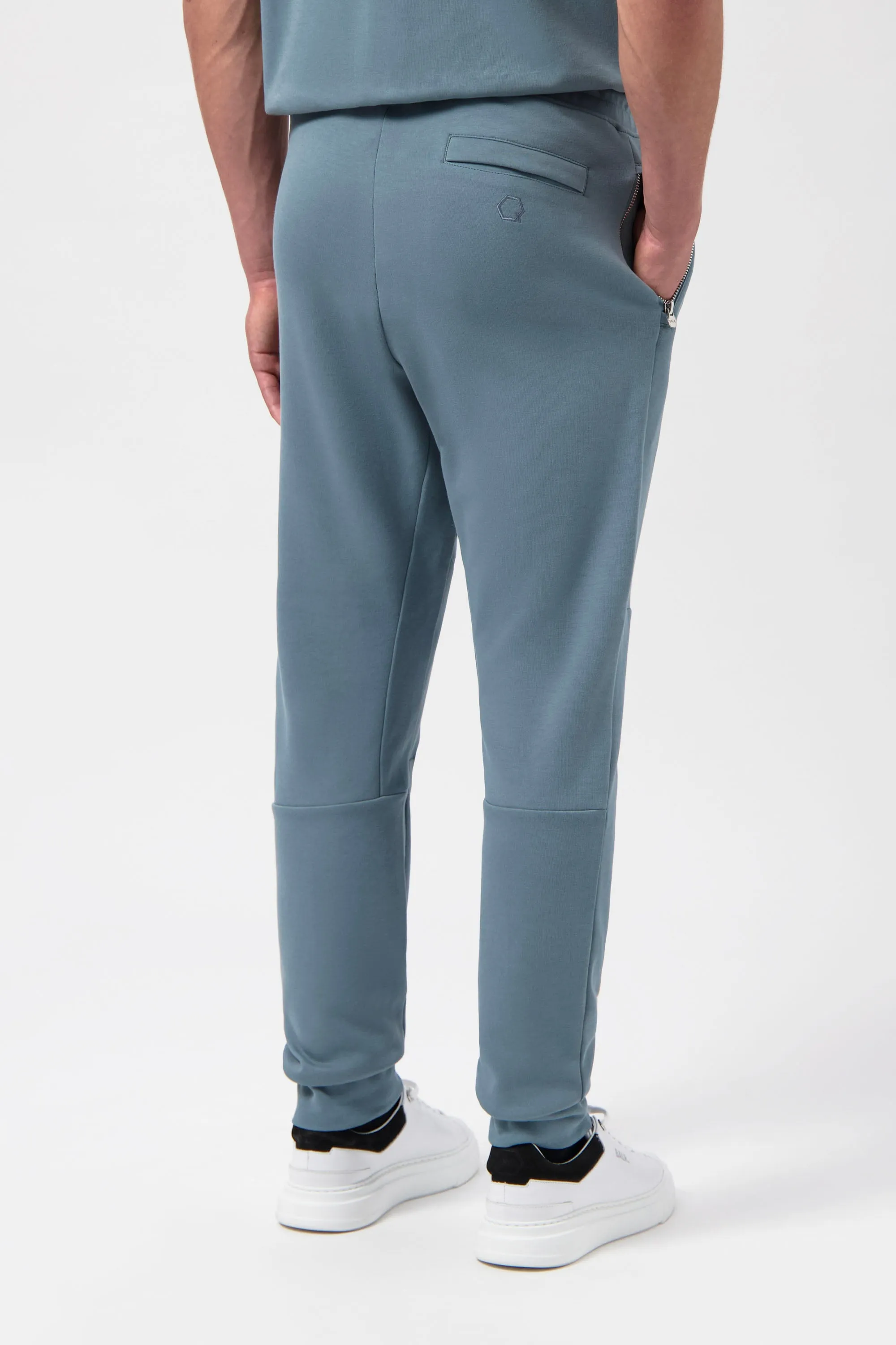 Q-Series Regular Fit Jogger Goblin Blue