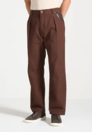 Relaxed Fit Pleated Gabardine Jeans - Brown